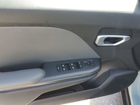 Certified 2025 Kia K4 LXS image 17