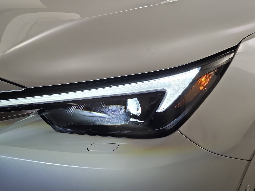 New 2026 Lexus TX 500h AWD image 30