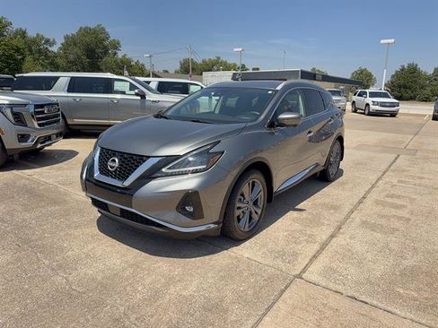 Used 2024 Nissan Murano Platinum w/ Cargo Package AWD/4WD image 1