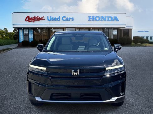 Used 2025 Honda Prologue EX image 8