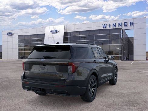 New 2026 Ford Explorer ST-Line AWD/4WD image 8
