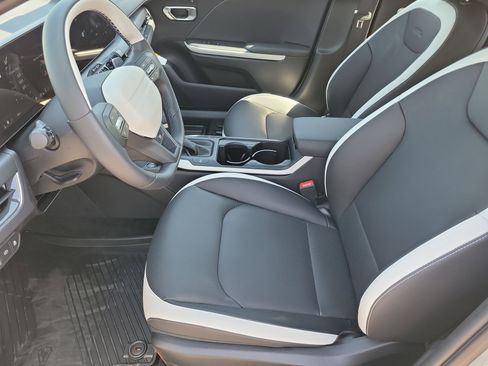 New 2026 Kia K4 GT-Line Turbo FWD image 3