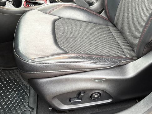 Used 2018 Jeep Compass Trailhawk w/ Navigation Group image 30