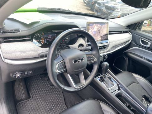 Certified 2022 Jeep Compass Latitude w/ Convenience Group image 27