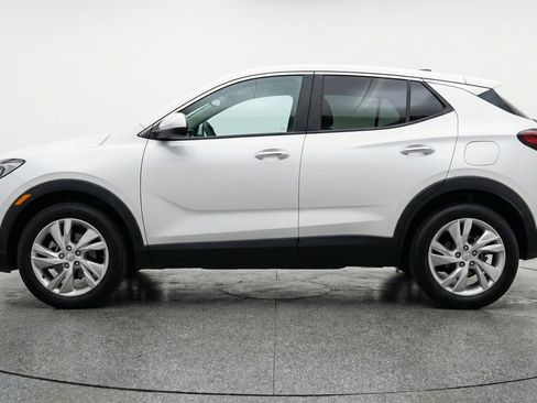 Used 2025 Buick Encore GX Preferred AWD/4WD image 5
