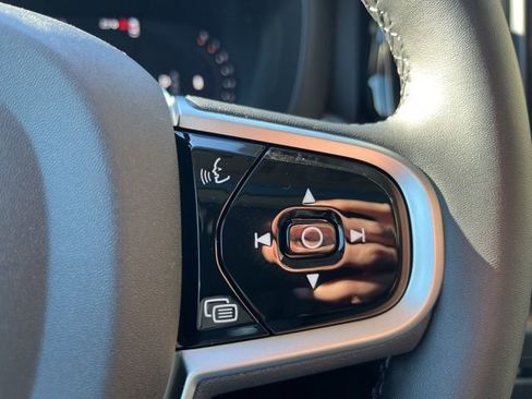 New 2026 Volvo XC60 B5 Plus w/ Climate Package image 29