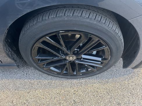 Used 2025 Toyota Camry SE image 13