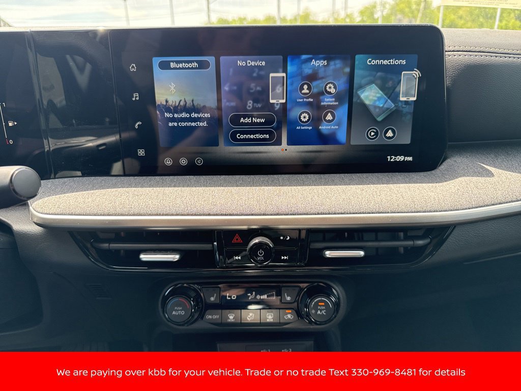 New 2026 Nissan Kicks SV w/ Interior Electronics Package AWD/4WD image 16