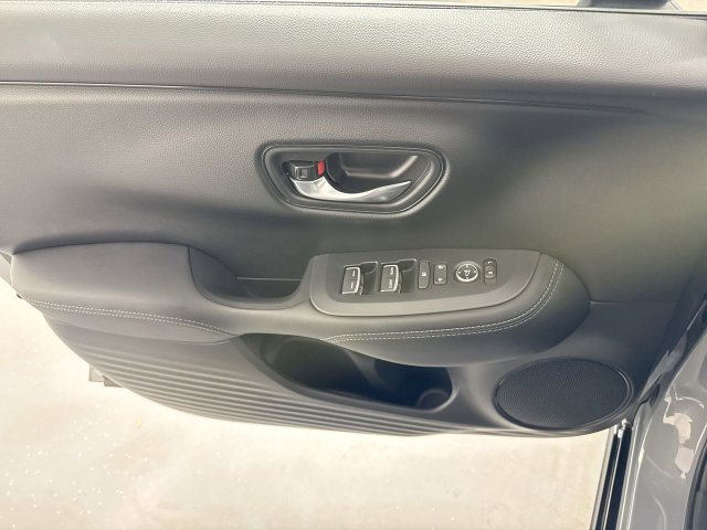 Certified 2027 Honda HR-V EX-L image 21