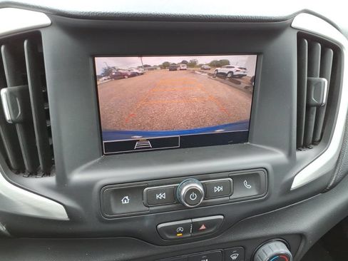 Certified 2024 GMC Terrain SLE FWD image 15
