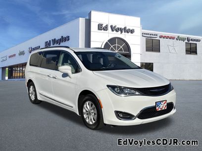 Used 2019 Chrysler Pacifica Touring-L
