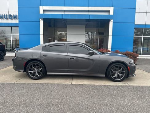 Used 2019 Dodge Charger GT image 3