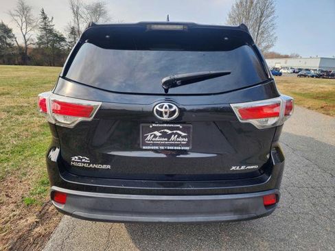 Used 2016 Toyota Highlander XLE image 7