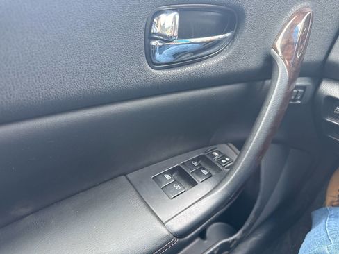 Used 2011 Nissan Maxima 3.5 SV w/ Premium Pkg image 15