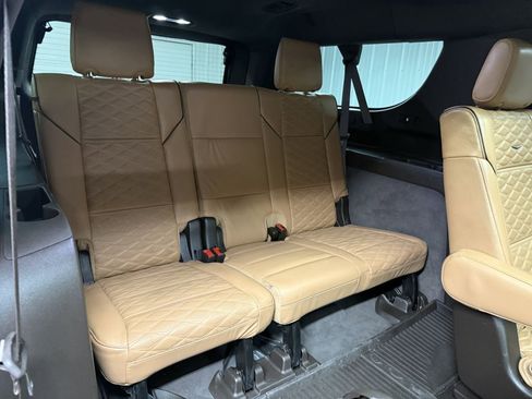 Used 2021 Cadillac Escalade ESV Sport w/ Driver Assist Tech Package image 36