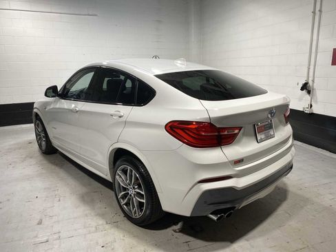 Used 2018 BMW X4 xDrive28i image 4