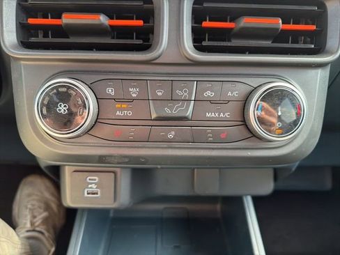 Used 2022 Ford Maverick XLT w/ XLT Luxury Package FWD image 28