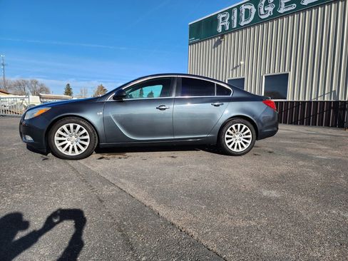 Used 2011 Buick Regal CXL w/ RL2 Preferred Equipment Group image 2