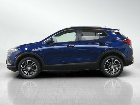Used 2023 Buick Encore GX Select w/ Safety Package II AWD/4WD image 2