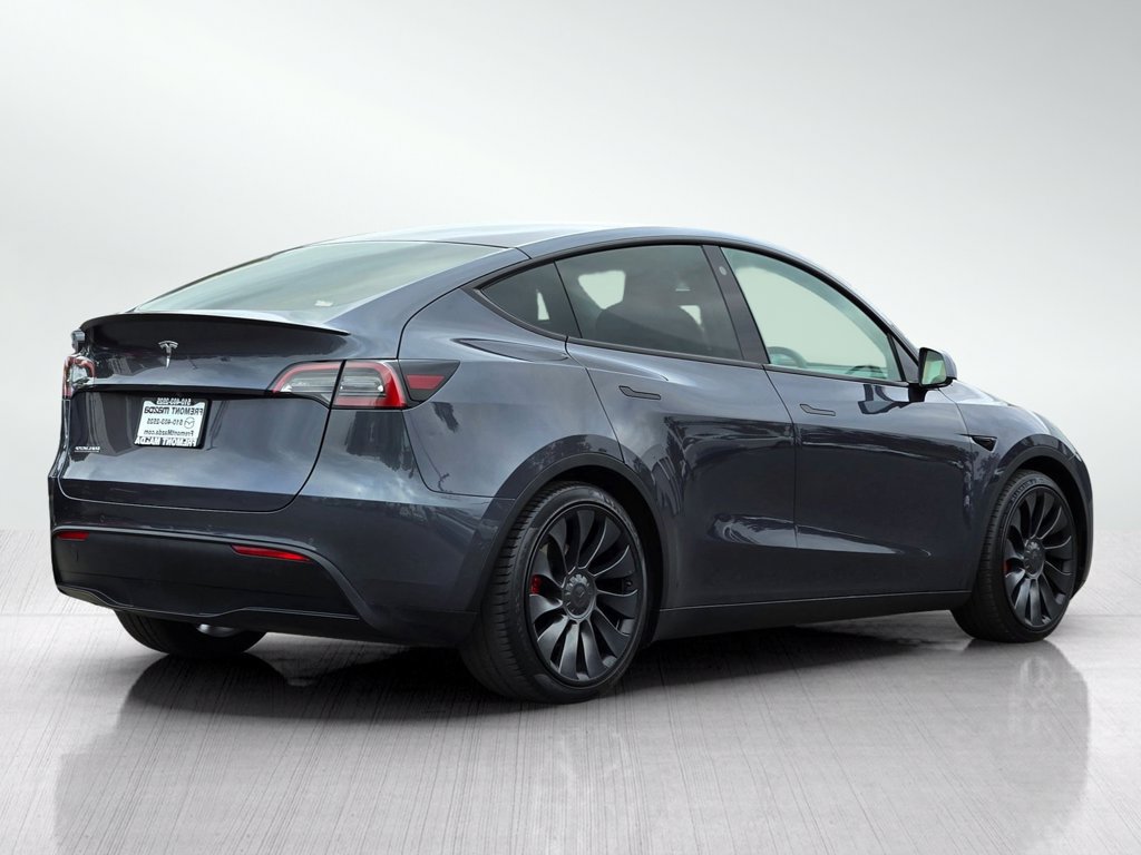 Used 2022 Tesla Model Y Performance AWD/4WD image 4