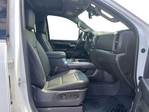 Used 2024 Chevrolet Silverado 2500 LTZ w/ LTZ Premium Package AWD/4WD image 22