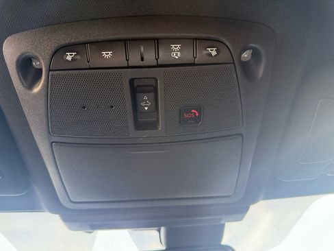 Used 2024 INFINITI Q50 Sensory image 34