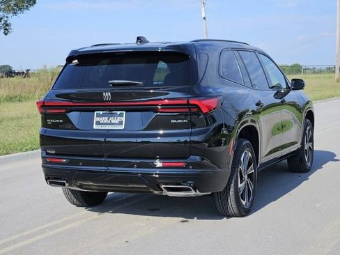 New 2026 Buick Enclave Sport Touring w/ Super Cruise Package image 4