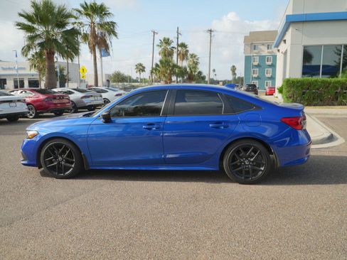 Used 2024 Honda Civic Sport image 8