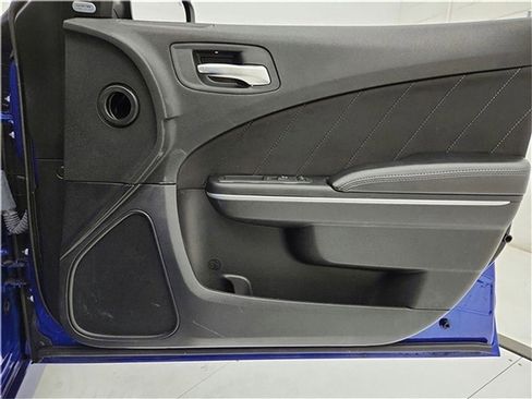 Used 2022 Dodge Charger R/T image 28