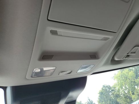 New 2025 Ford Maverick Lariat w/ Black Appearance Package image 23