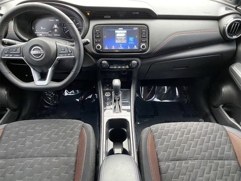 Certified 2023 Nissan Kicks SR image 16