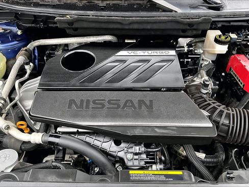 Certified 2022 Nissan Rogue Platinum w/ Head-Up Display Package image 32