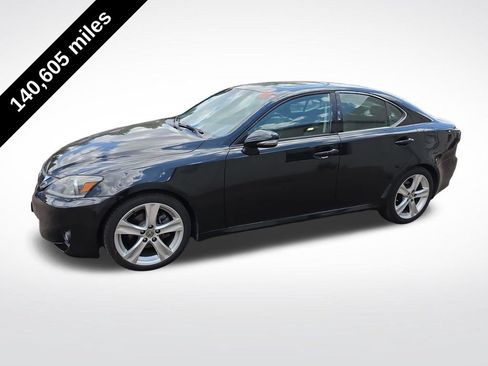 Used 2013 Lexus IS 250 w/ Premium Pkg Value Edition RWD image 2