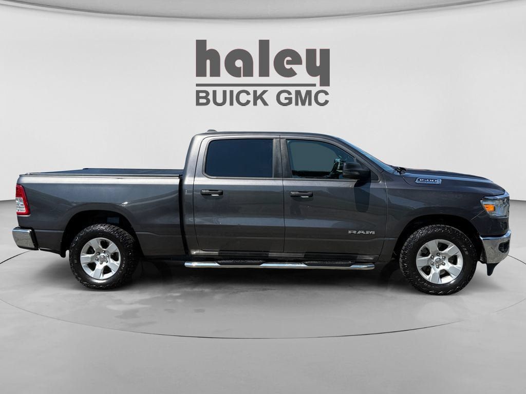 Used 2024 RAM 1500 Big Horn AWD/4WD image 6