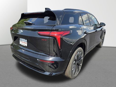 New 2025 Chevrolet Blazer EV RS image 3