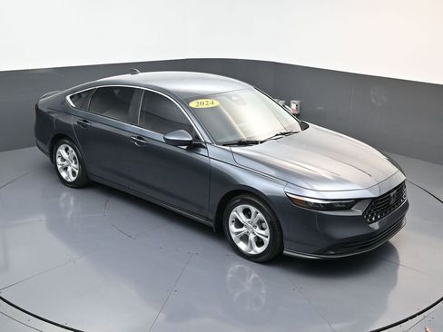 Used 2024 Honda Accord LX image 13