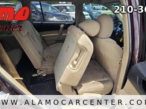 Used 2013 Toyota Highlander FWD image 18