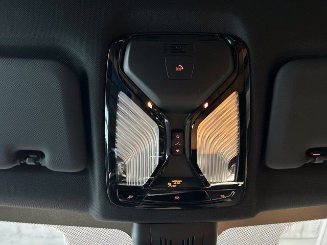 Used 2019 BMW X5 xDrive40i w/ Convenience Package AWD/4WD image 19