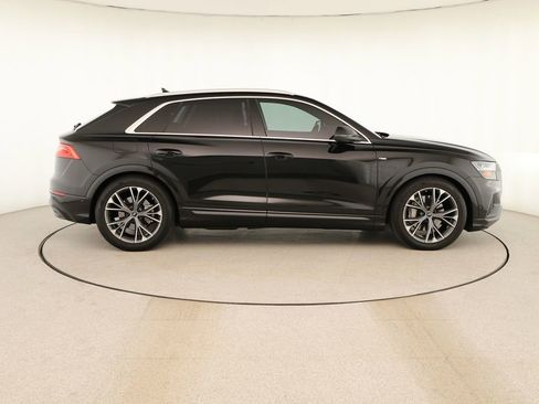 Used 2023 Audi Q8 Prestige w/ Prestige Package image 8