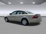 Used 2006 Ford Five Hundred SEL image 5