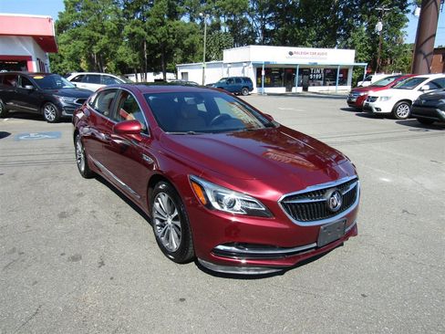 Used 2017 Buick LaCrosse Essence w/ Sun and Shade Package FWD image 9