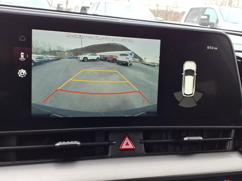 Used 2023 Kia Sportage EX image 19