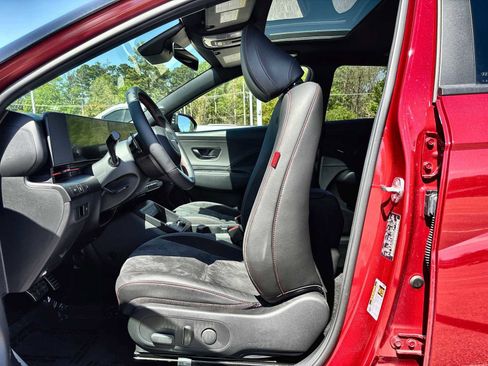 Used 2024 Hyundai Kona N Line image 3