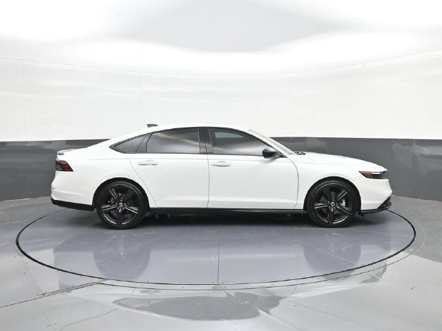 Used 2023 Honda Accord Sport image 21