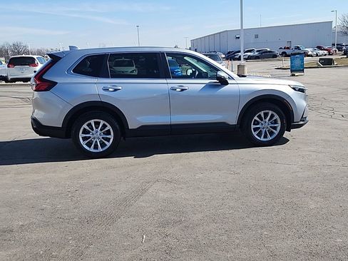 Certified 2024 Honda CR-V EX image 9