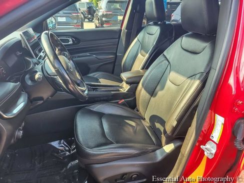 Certified 2022 Jeep Compass Limited AWD/4WD image 17