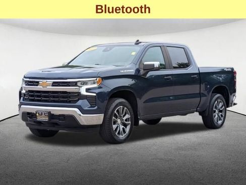 Used 2022 Chevrolet Silverado 1500 LT AWD/4WD image 10