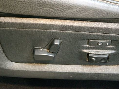 Used 2018 RAM 1500 Limited AWD/4WD image 19