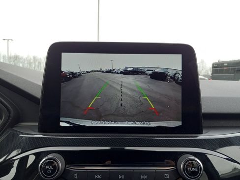 Used 2024 Ford Escape ST-Line w/ Cold Weather Package image 22