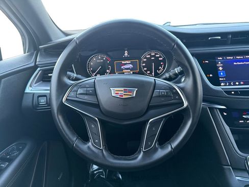 Used 2021 Cadillac XT5 Luxury image 12